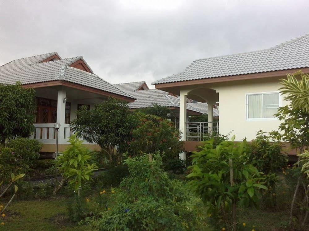 Krisada Beach Resort Mae Nam Zewnętrze zdjęcie